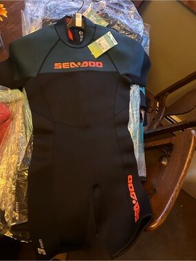 Sea-Doo Men’s Shorty Rashguard - Black and Teal with Orange Logo